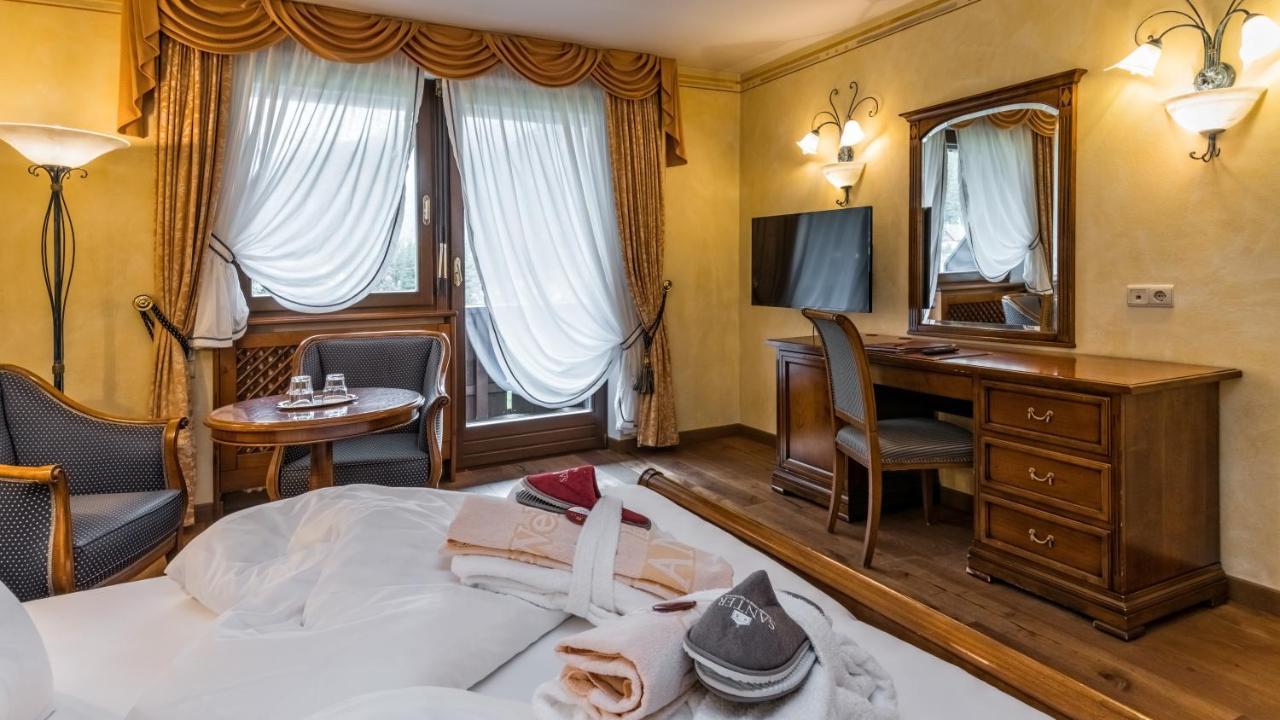 Romantik Hotel Santer Dobbiaco Esterno foto