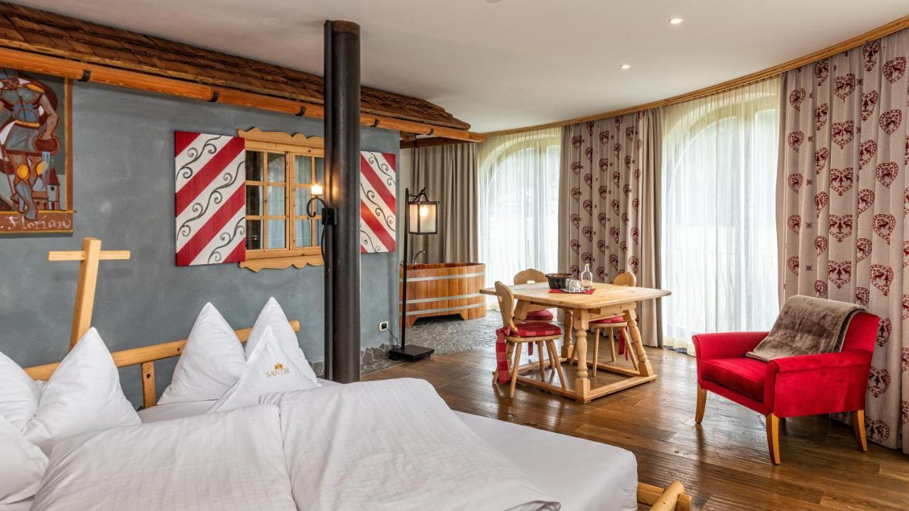 Romantik Hotel Santer Dobbiaco Esterno foto
