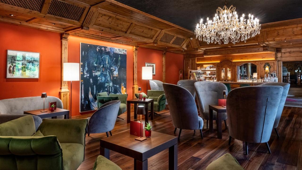 Romantik Hotel Santer Dobbiaco Esterno foto