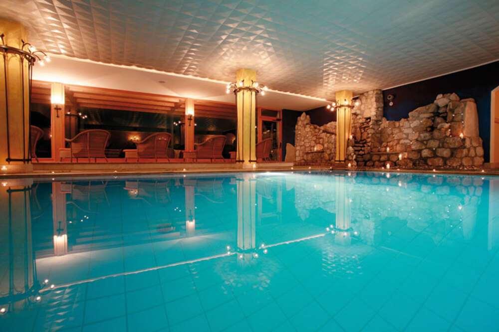 Romantik Hotel Santer Dobbiaco Esterno foto