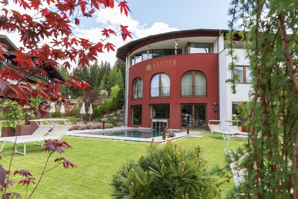 Romantik Hotel Santer Dobbiaco Esterno foto