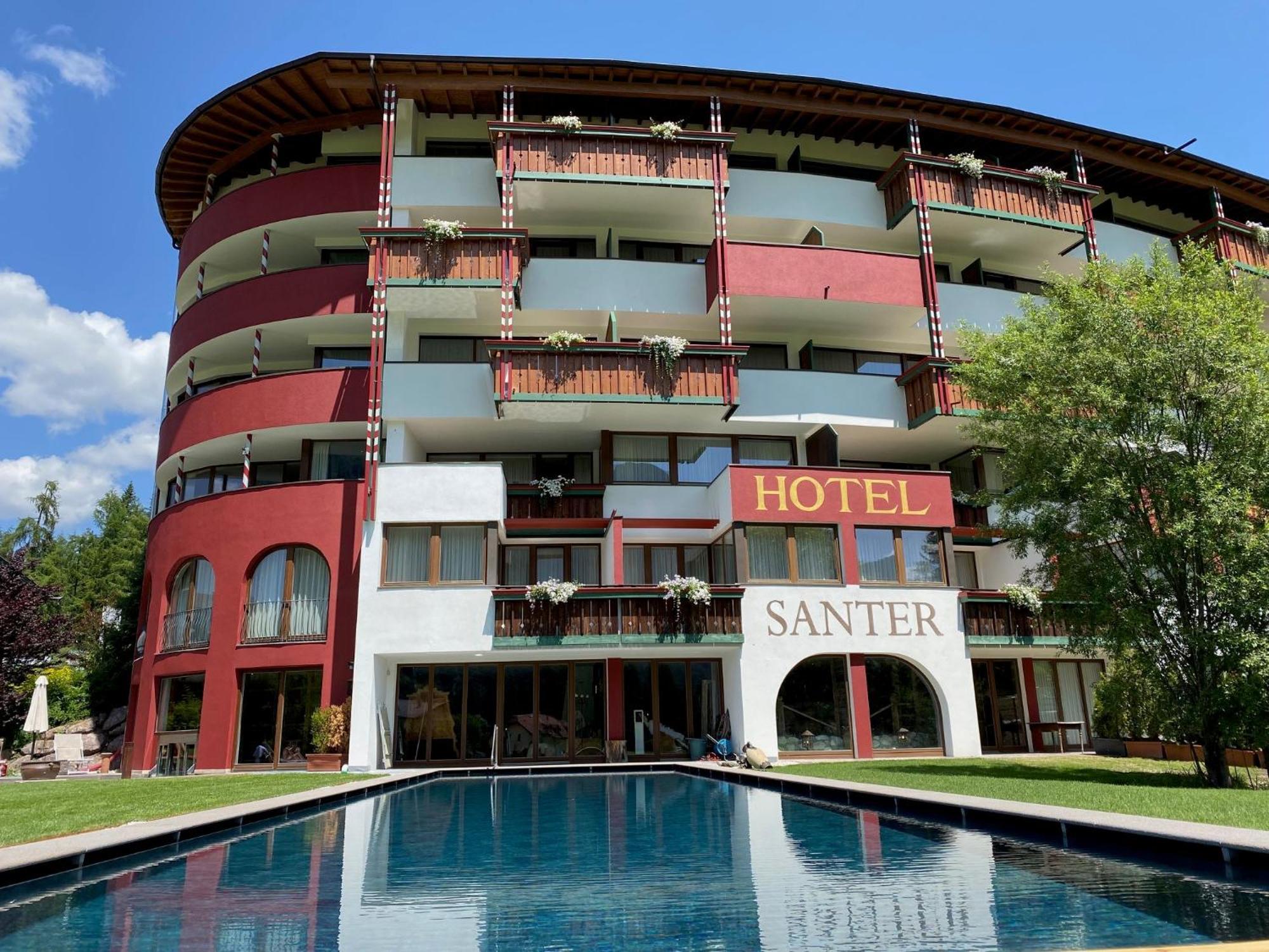Romantik Hotel Santer Dobbiaco Esterno foto