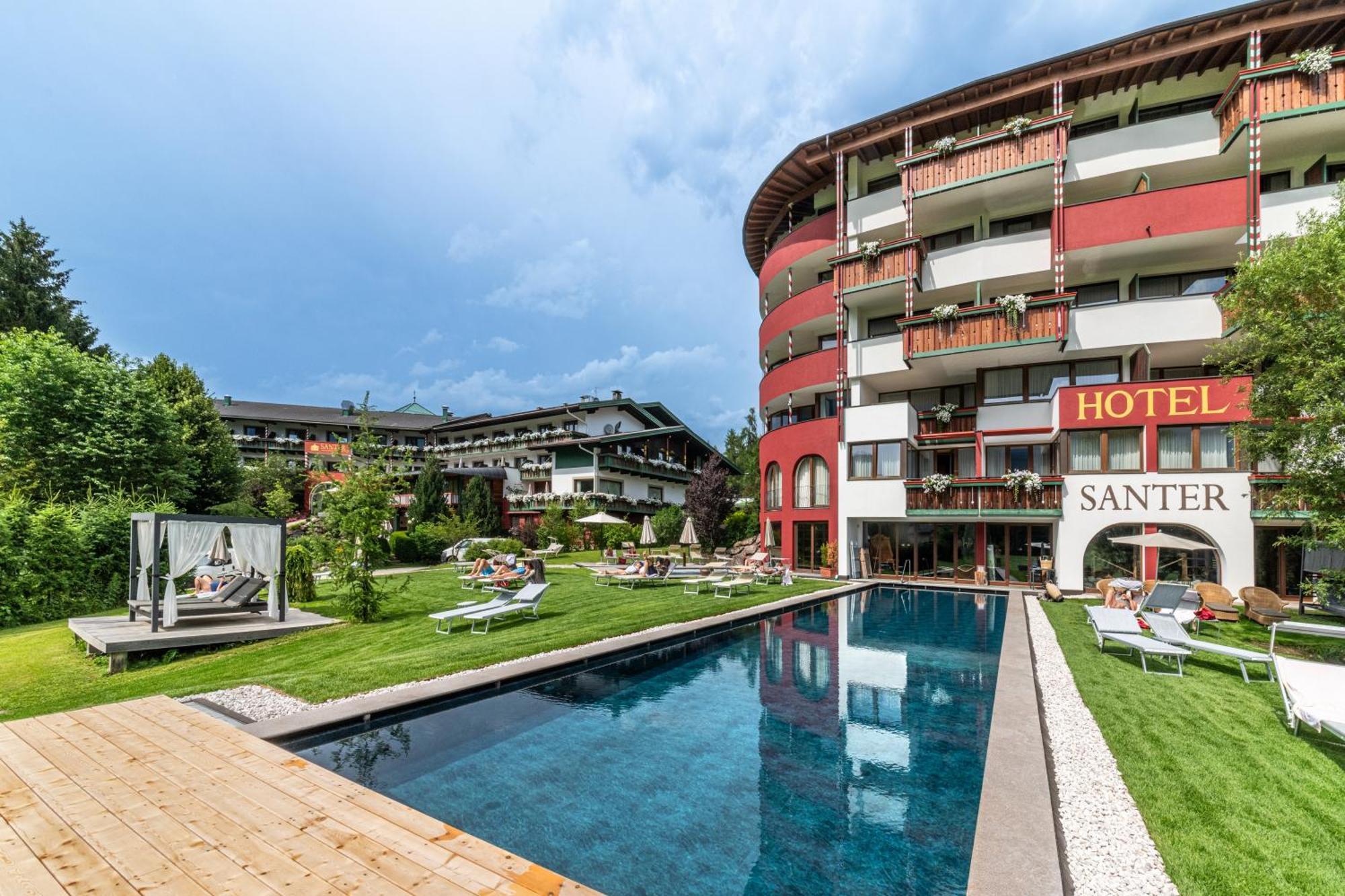 Romantik Hotel Santer Dobbiaco Esterno foto